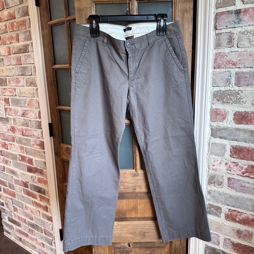 Gap Chino Pants‎ Womens 8 Short Gray Ankle Straight Leg Cotton Casual Workwear